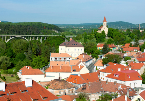 Study abroad in Hungary as part of the American Studies degree program, American Studies major
